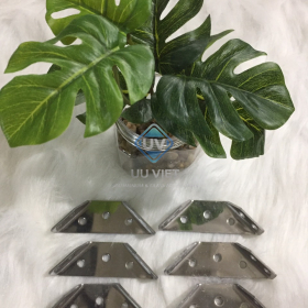 KE BÁT VUÔNG INOX 90 ĐỘ ĐA NĂNG