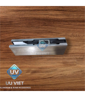 KẸP KÍNH DƯỚI VICKINI