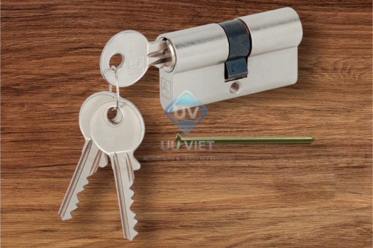 Ruột khoá hai đầu chìa