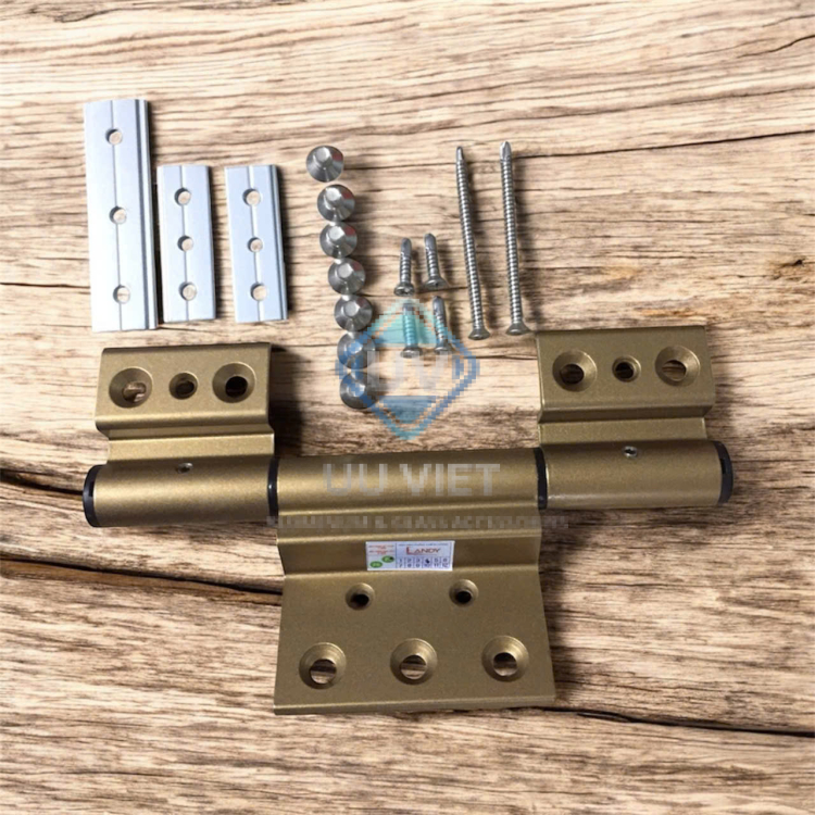 LỀ 4D CHAMPANH REN NHỰA