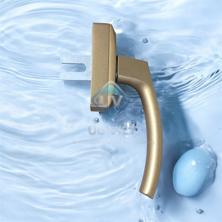 TAY ĐA ĐIỂM CANDY CHAMPANH